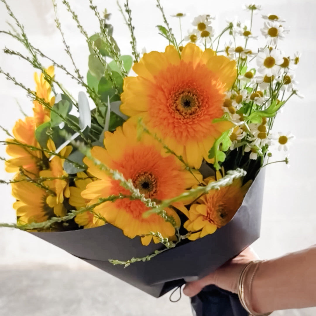 Atado de 10 Gerberas | Flores Amarillas